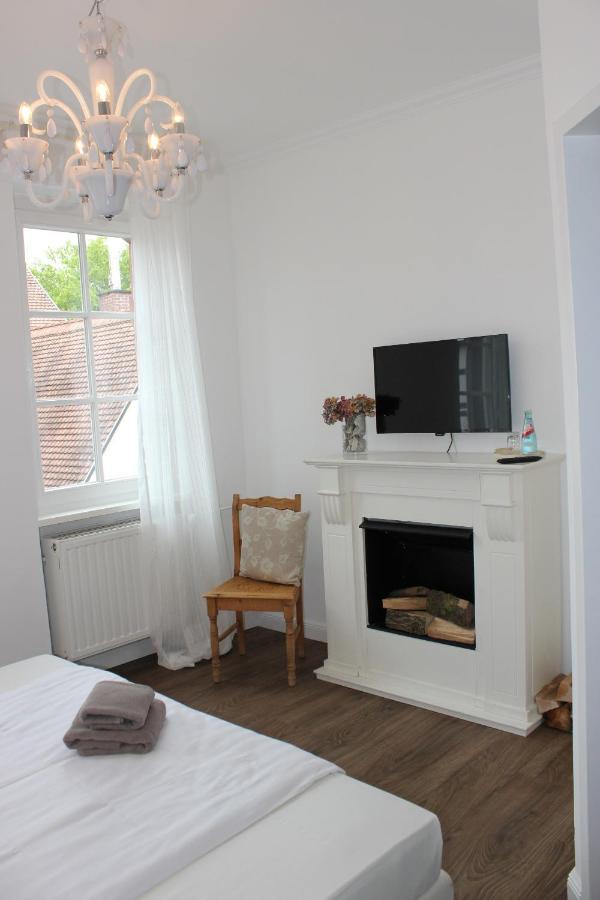 Auberge-Living Friedrichsdorf Exterior foto